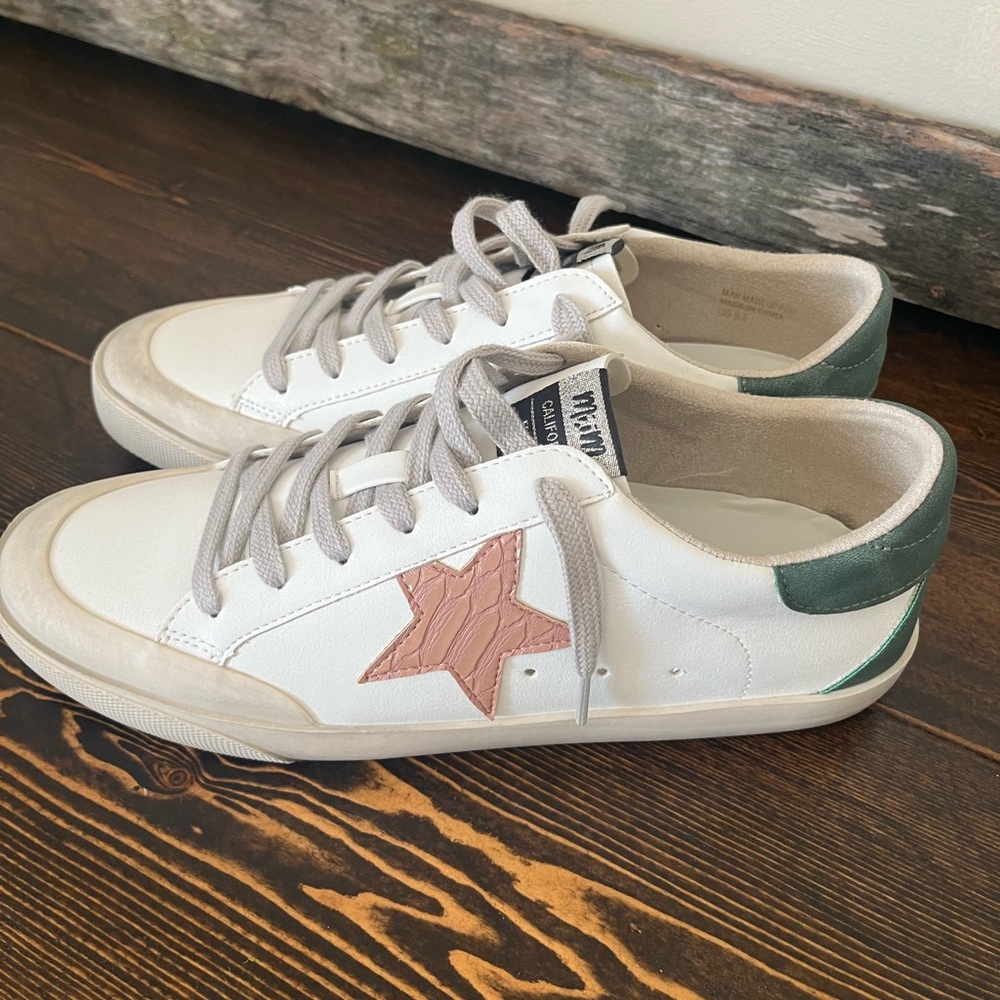 Mi.iM brand sneakers. Brand new, never worn! Absolutely adorable. Size 8.5